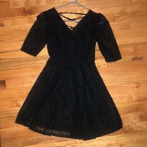 Love Fire Black Lace Short Sleeve Mini Dress S